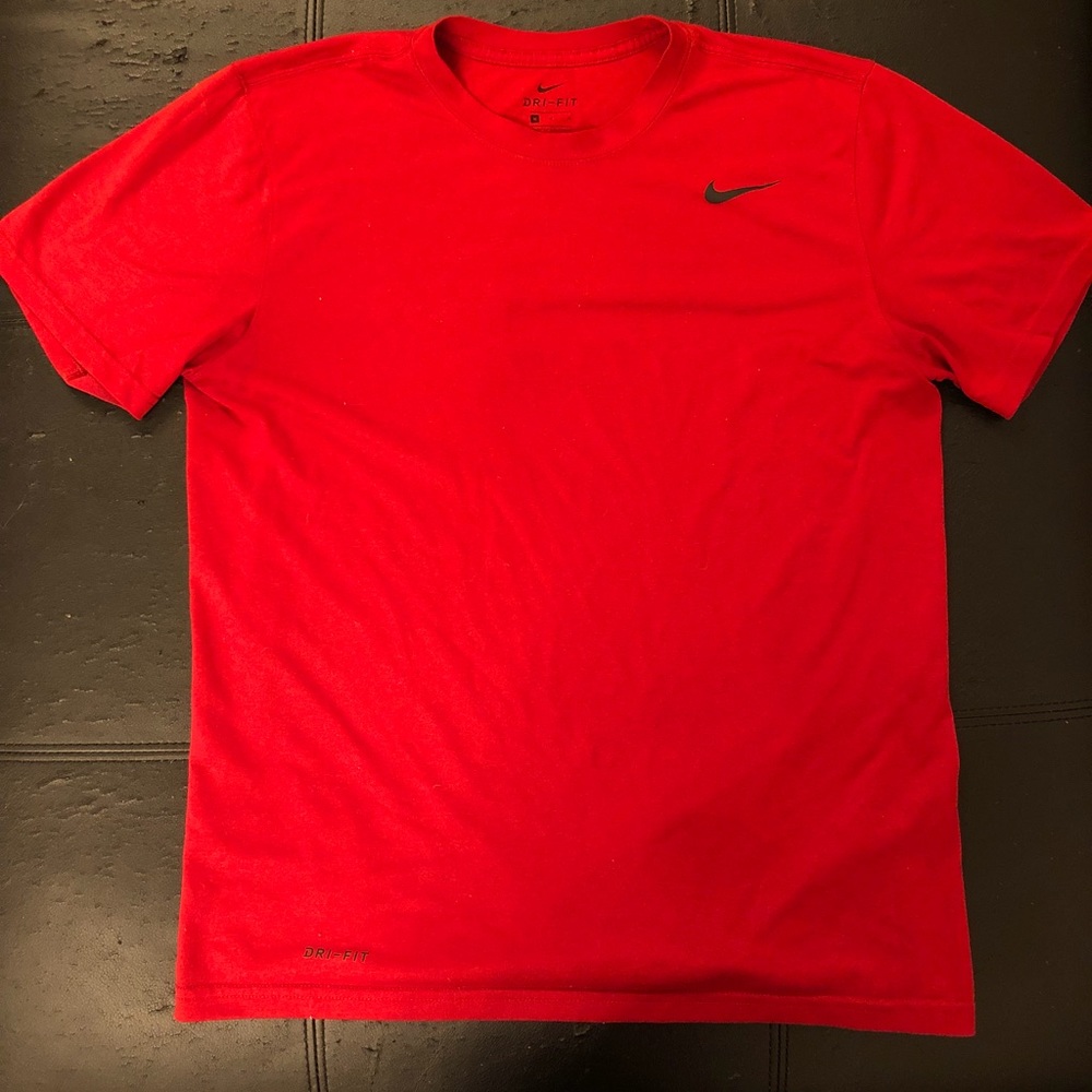 Nike dri-fit men’s shirt